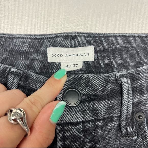 Good American Classic Slim Bootcut Jeans Split Hem 90s - Picture 9 of 13